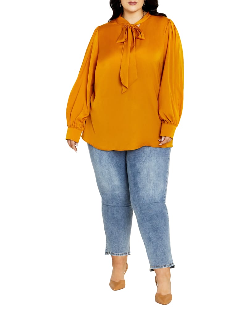 Front of a model wearing a size L SHIRT LUCILLE in Honey Ginger by City Chic. | dia_product_style_image_id:322882
